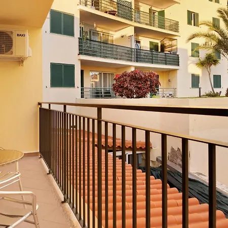 Palheiro Familiar 2 Apartment *