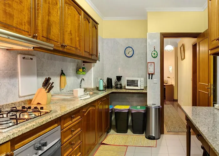 Palheiro Familiar 2 * Φουνκάλ